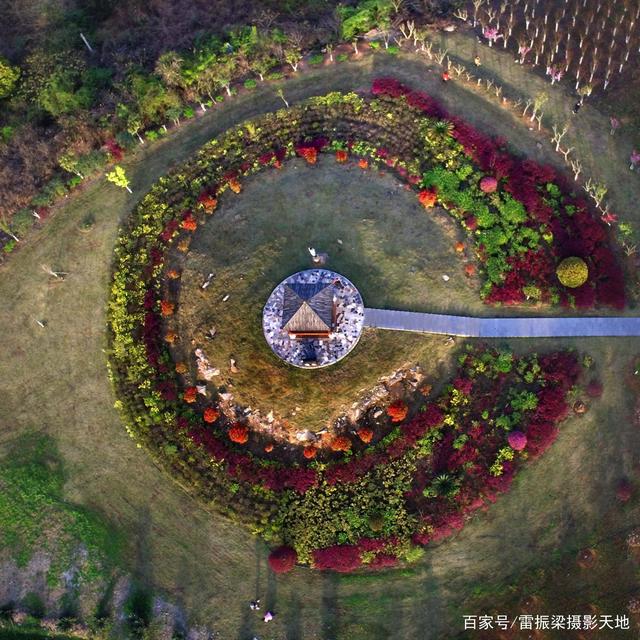 湘窖生态文化酿酒城春暖花开景美如画，恰是春游赏花观景好去处