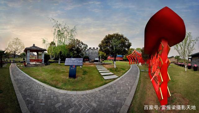 湘窖生态文化酿酒城春暖花开景美如画，恰是春游赏花观景好去处