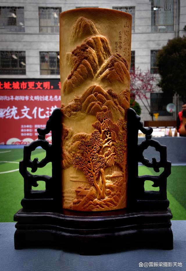 邵阳根雕：杨石生、刘完菊夫妇根雕非遗作品自成一派 独具特色